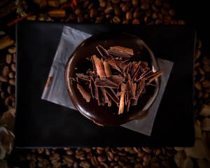 Keyk na sikulate at mga butil ng kape wallpaper. — 5:4 Wallpaper