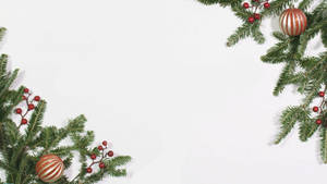 Wallpaper ng Pasko na Aesthetic Garland at Berries — Chromebook Wallpaper