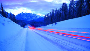 Malamig na bundok daan lightspeed wallpaper