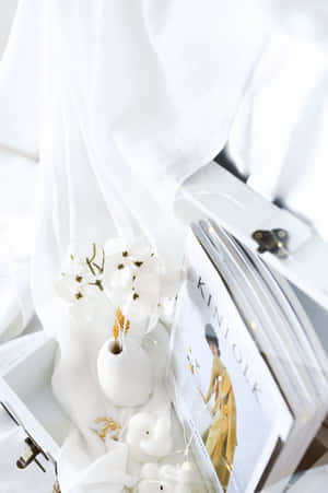 Aesthetic White pictures