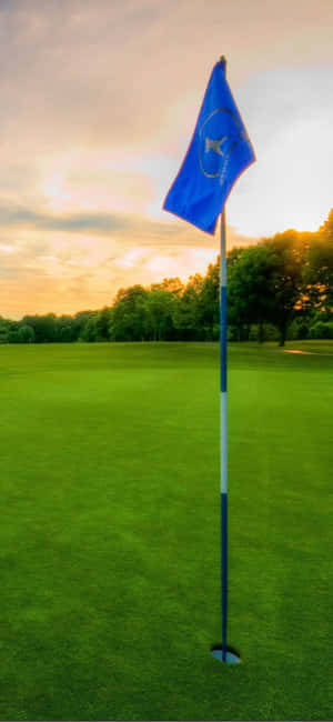 Iphone X Golf Course Background — iPhone 17 Wallpaper