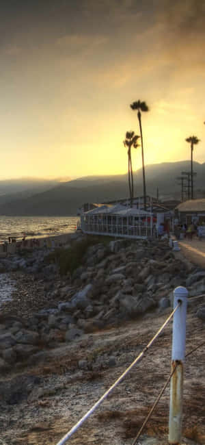 Iphone Xs Malibu Background — iPhone 12 Wallpaper