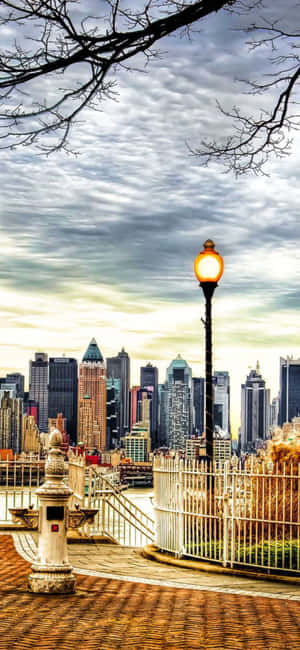 Iphone Xs Ny City Background — Pixel 8 Wallpaper