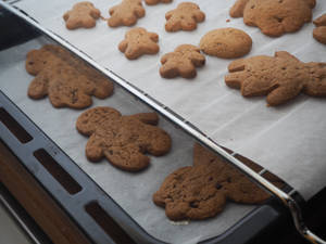 Bagong lutong mga Gingerbreads wallpaper — 4:3 Wallpaper