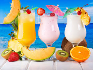 Fruity Glasses of Tropical Drinks wallpaper — 4:3 Wallpaper