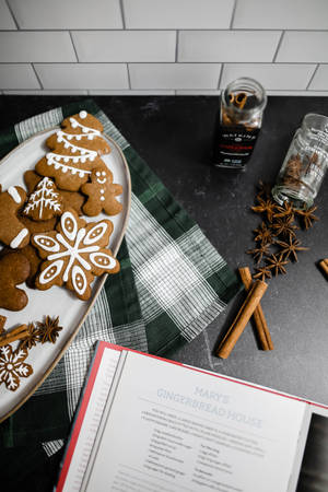 Gingerbreads For Christmas wallpaper — 2:3 Wallpaper