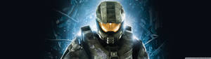 Halo Master Chief harap na tanawin na may dramatikong likuran liwanag wallpaper — 32:9 Wallpaper