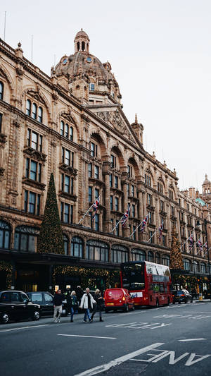 Harrods Tumatawid ang Tao