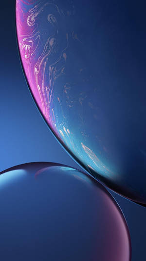 iPhone XR wallpaper ng dalawang madilim na asul na abstract na mga bula
