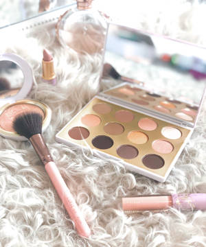 Mac Cosmetics Snow Ball Wallpaper — Aesthetic mac Wallpaper