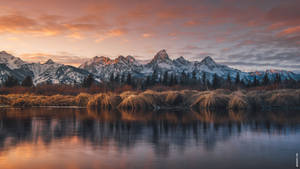 Teton mountain range sa high definition para sa MacBook Pro wallpaper.