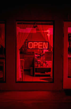 Pulang Neon Aesthetic — Neon Red Aesthetic Wallpaper