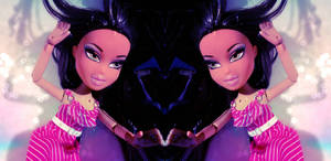 Wallpaper ng manikang Bratz Aesthetic na Nakasuot ng Pink na Damit — Bratz aesthetic Wallpaper
