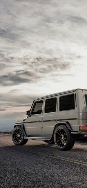 Mercedes Benz White Wagon IPhone — S24 Ultra Wallpaper