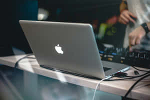 Aesthetic Macbook pictures — MacBook Air M2 Wallpaper