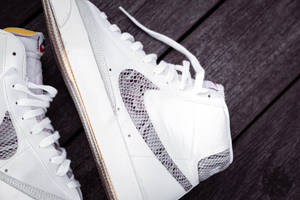 puti at itim na nike air force 1 high