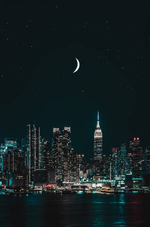 New York Night iPhone With Moon — Moon Wallpaper