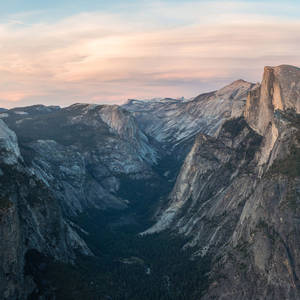Mountain valley iPad display wallpaper
