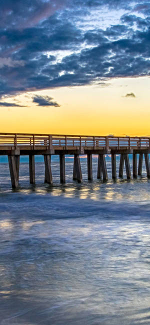 Naples beach pier wallpaper — S24 Ultra Wallpaper
