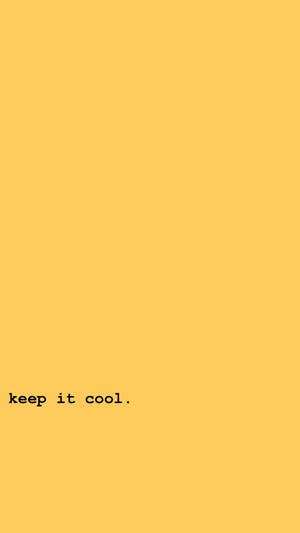 Panatilihing Cool sa Cute Pastel Yellow Aesthetic