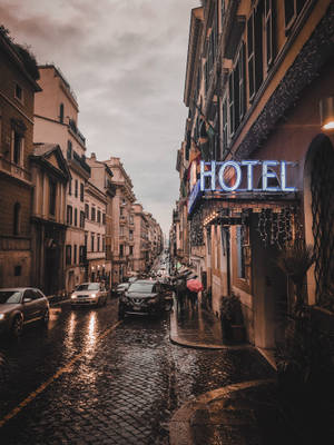 Rainy day at hotel wallpaper — 3:4 Wallpaper