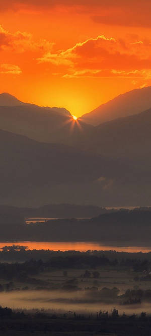 Redmi Note 10 Sunrise — iPhone 18 Wallpaper