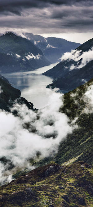 Samsung A71 Mountain Gorge — Pixel 9 Pro Fold Wallpaper
