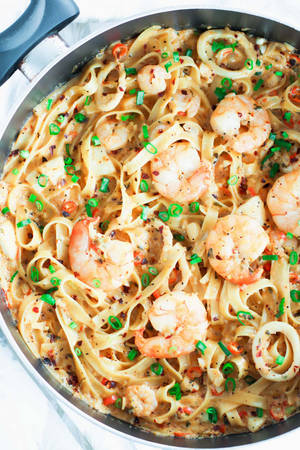 Seafood shrimp carbonara wallpaper — 2:3 Wallpaper