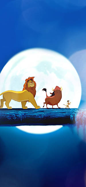 Lion King full moon scene wallpaper na may trio — iPhone 13 Pro Max Wallpaper