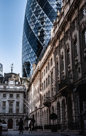 Mga Kalye sa Ilalim ng Gherkin — Galaxy Tab S10 Ultra Wallpaper