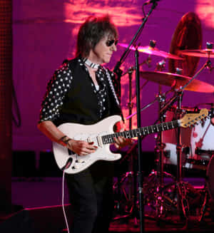The Yardbirds Jeff Beck 2022 UK Tour — Honor Magic V6 Wallpaper