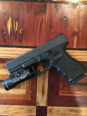Mga Larawan ng Glock 19 — iPad Pro M4 Wallpaper