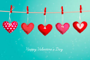 Valentines Day hanging hearts wallpaper — 3:2 Wallpaper