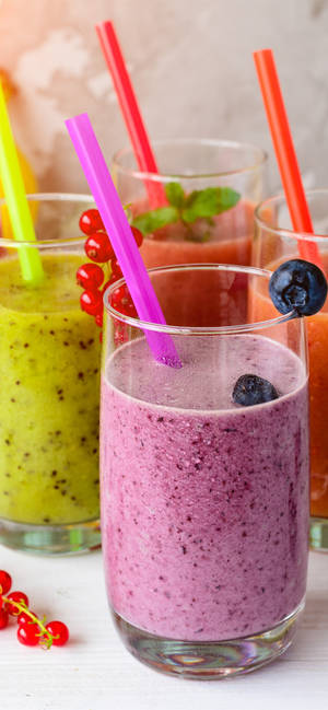 Smoothie portrait photo wallpaper — iPhone 17e Wallpaper
