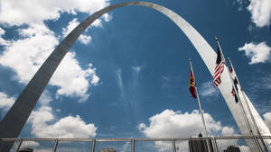 Watawat ng US sa St. Louis Arch