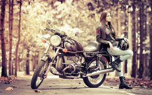 Babae May Motorsiklo 2560x1600